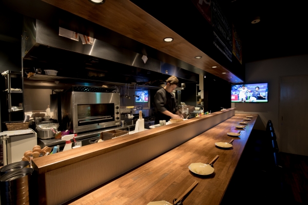 流川の和食居酒屋　遊心　カウンター